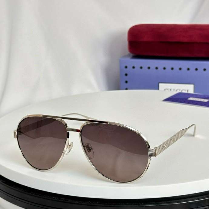 Picture of Gucci Sunglasses _SKUfw56738664fw